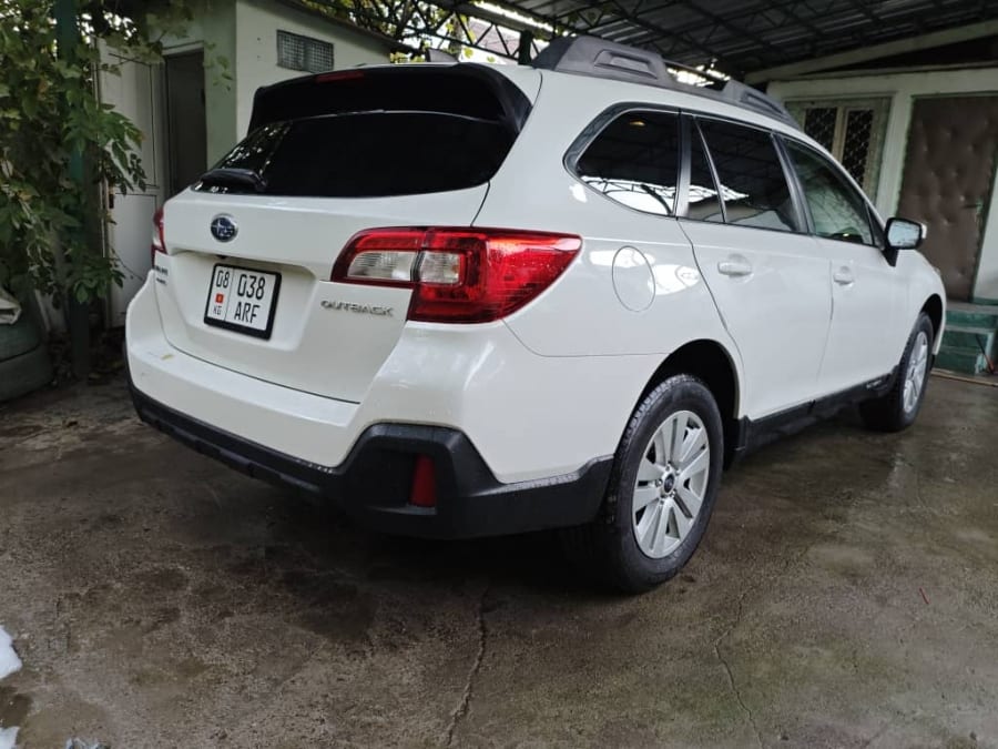 Subaru Outback 2018 — фото 3
