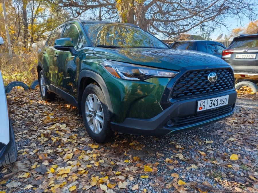 Toyota Corolla Cross 2022 — аренда от 8000 сом/сутки