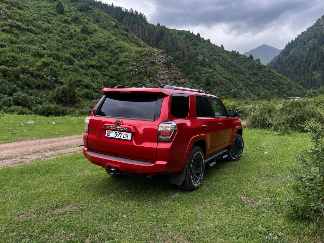 Toyota 4Runner 2018 — фото 4