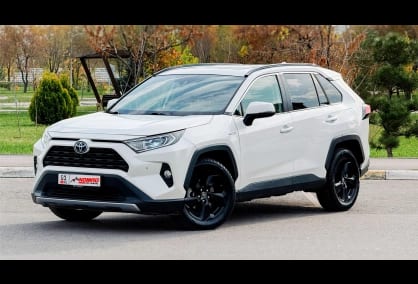 Toyota Rav4 2020 — фото 2