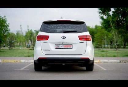 Kia Carnival 2019 — фото 4