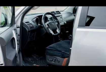 Toyota Land Cruiser Prado 2014 — фото 2