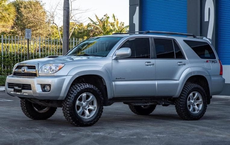 Toyota 4Runner 2019 — аренда от 10000 сом/сутки