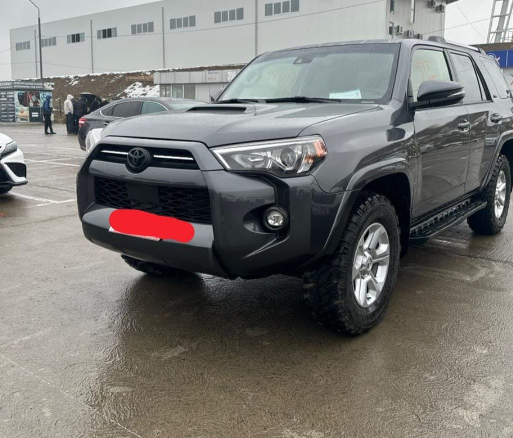 Toyota 4Runner 2020 — аренда от 9000 сом/сутки