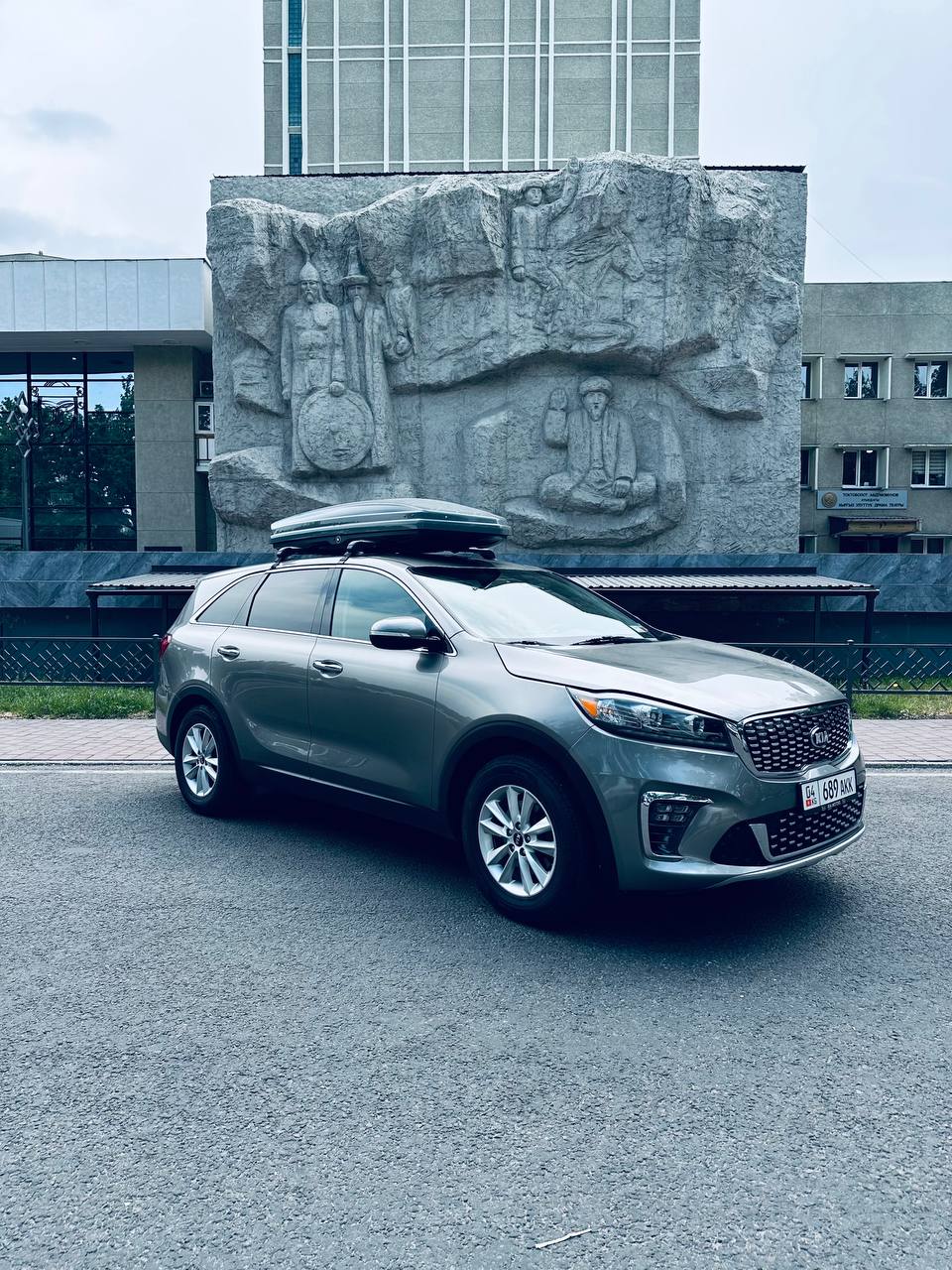 Kia Sorento 2018 — аренда от 6500 сом/сутки