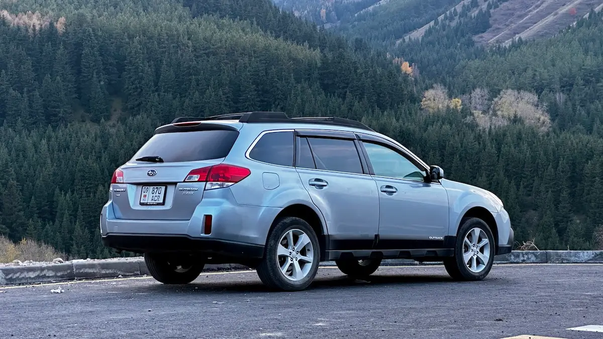 Subaru Outback 2012 — фото 3