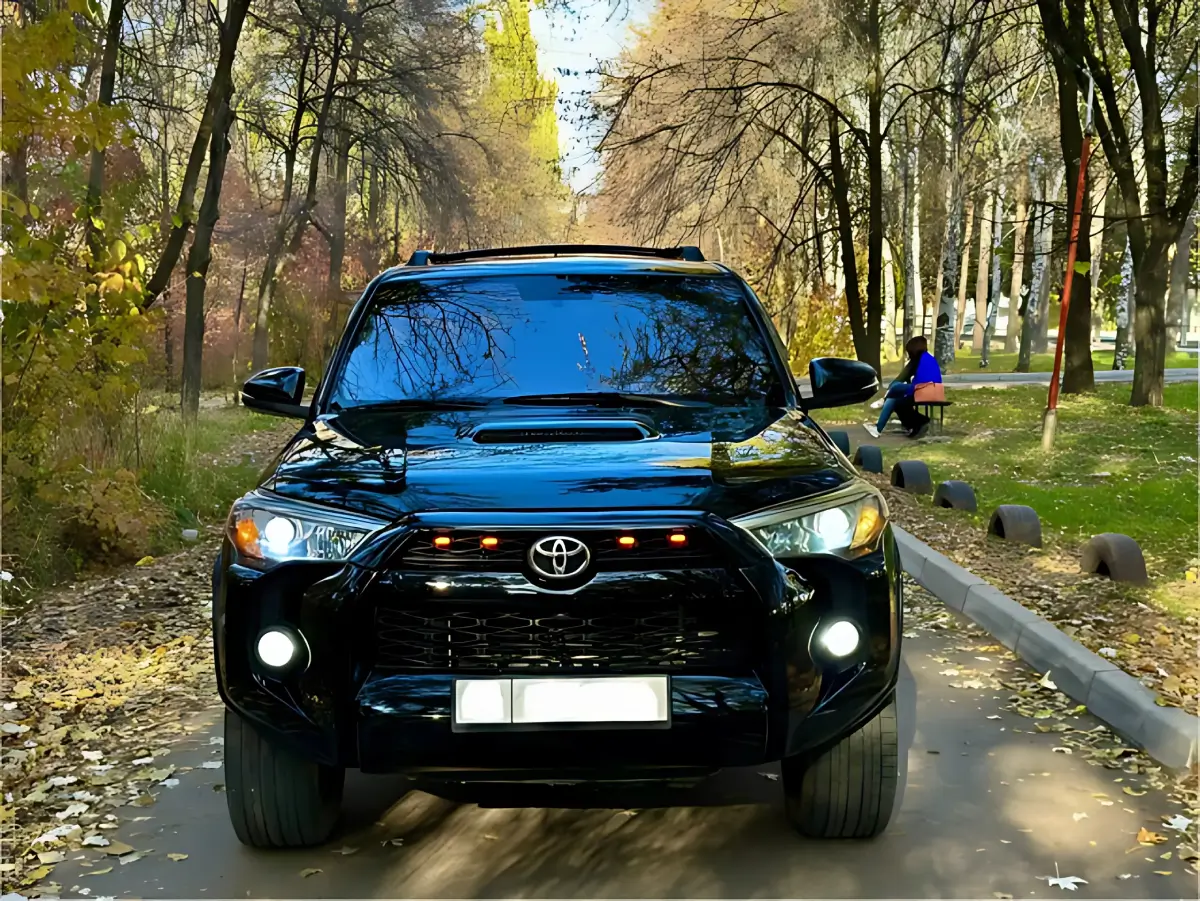Toyota 4Runner 2018 — фото 2