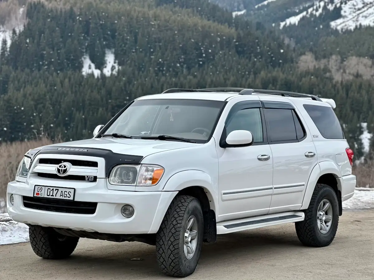 Toyota Sequoia 2005 — аренда от 5655 сом/сутки