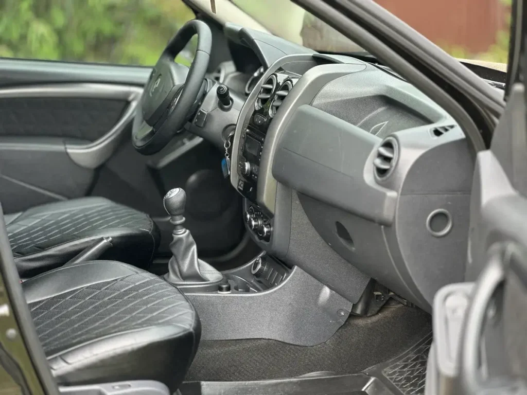 Renault Duster — фото 3