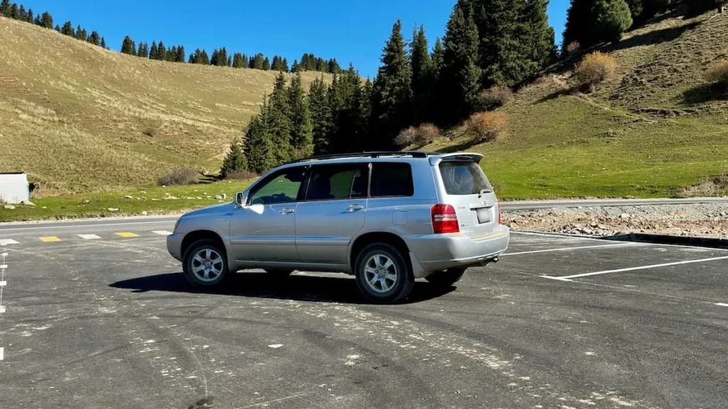 Toyota Highlander — фото 2