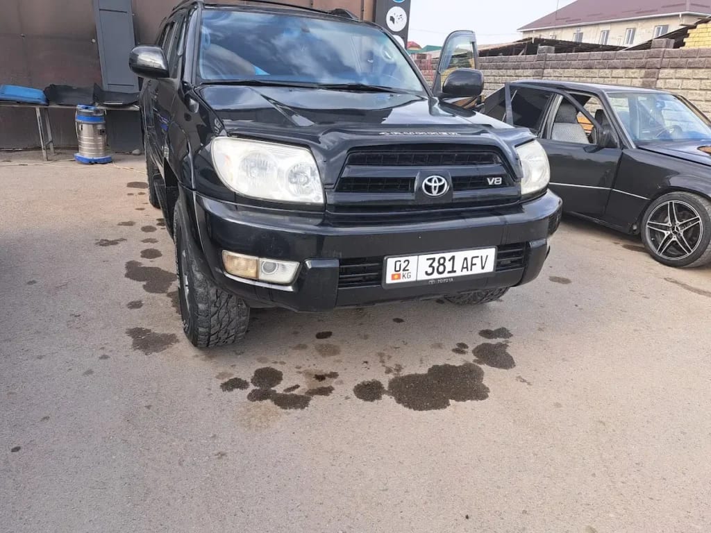 Toyota 4Runner — фото 2