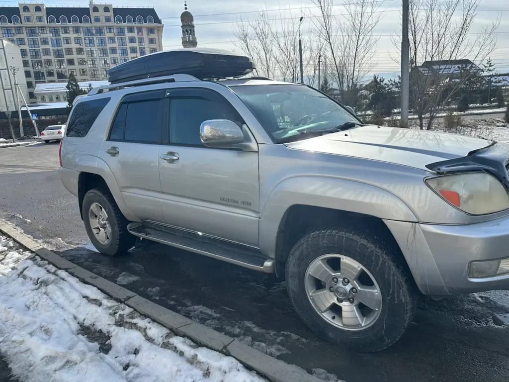 Toyota 4Runner — фото 3