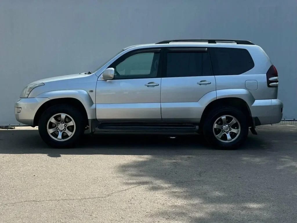 Toyota Land Cruiser Prado — фото 2