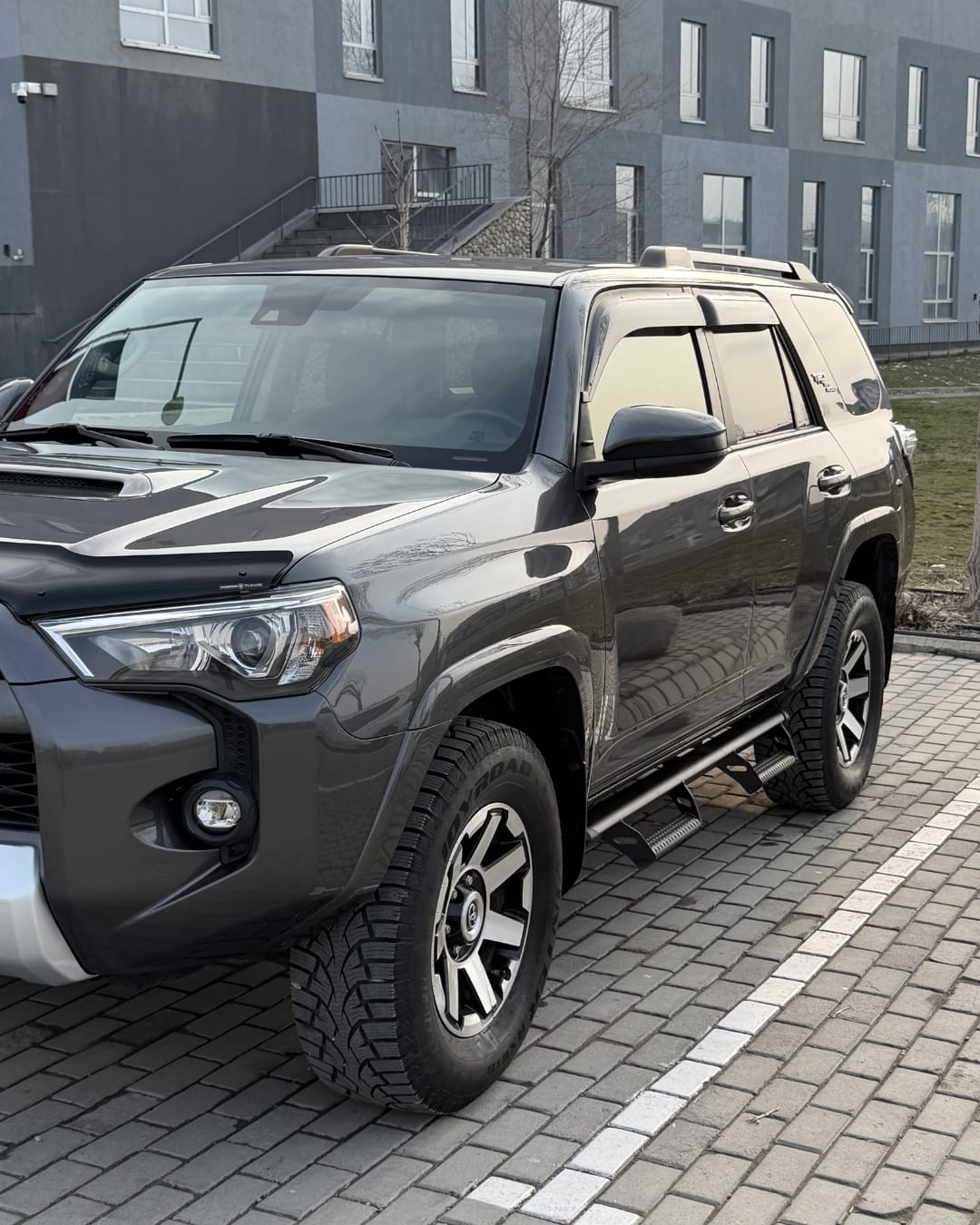 Toyota 4Runner 2021 — фото 2