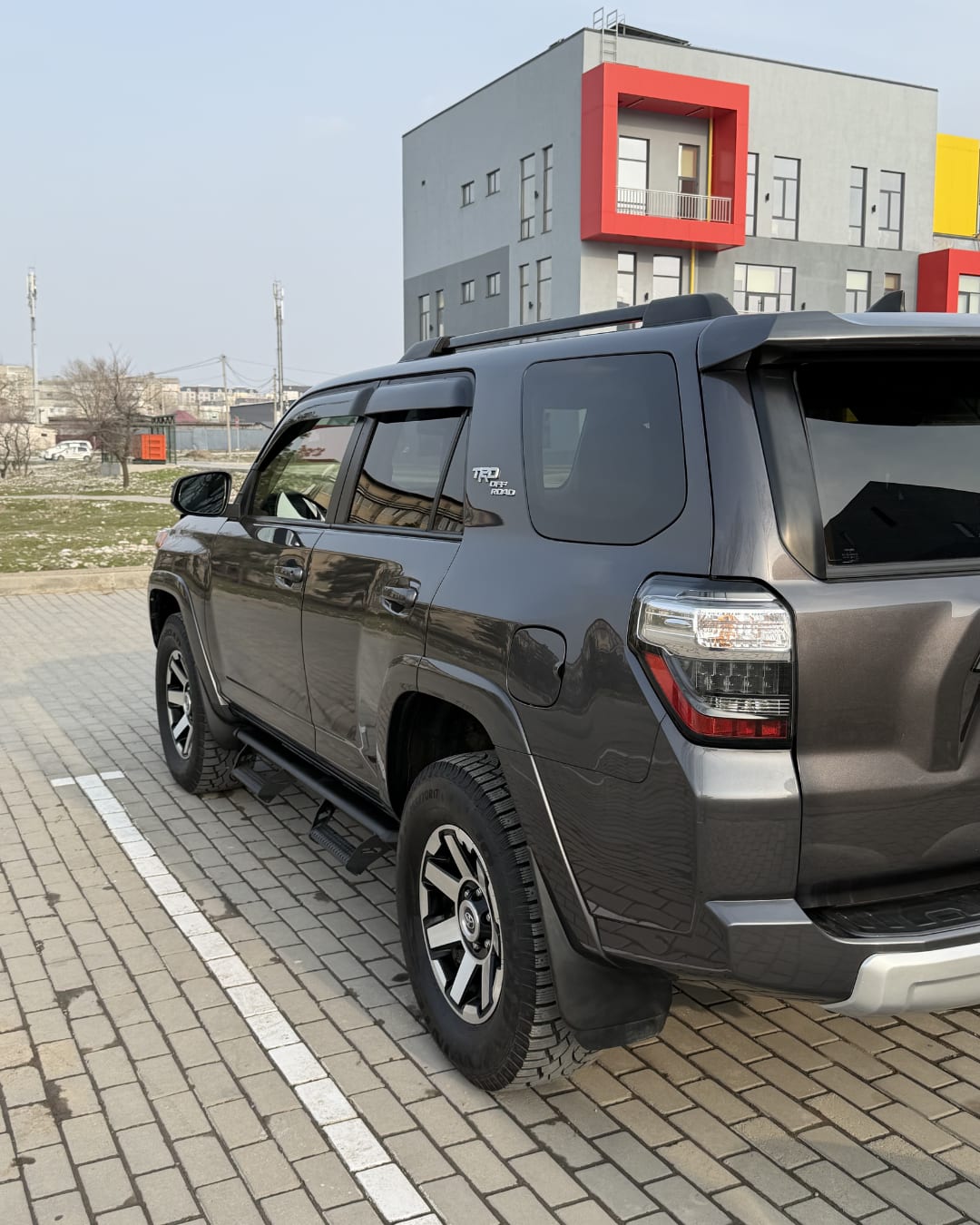 Toyota 4Runner 2021 — фото 3