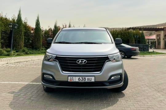 Hyundai Starex 2018 — аренда от 6960 сом/сутки