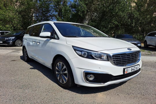 Kia Carnival 2017 — фото 2