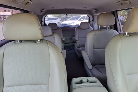 Kia Carnival 2017 — фото 3