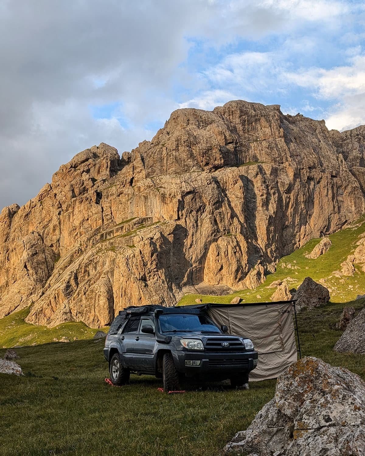 Toyota 4Runner — фото 2