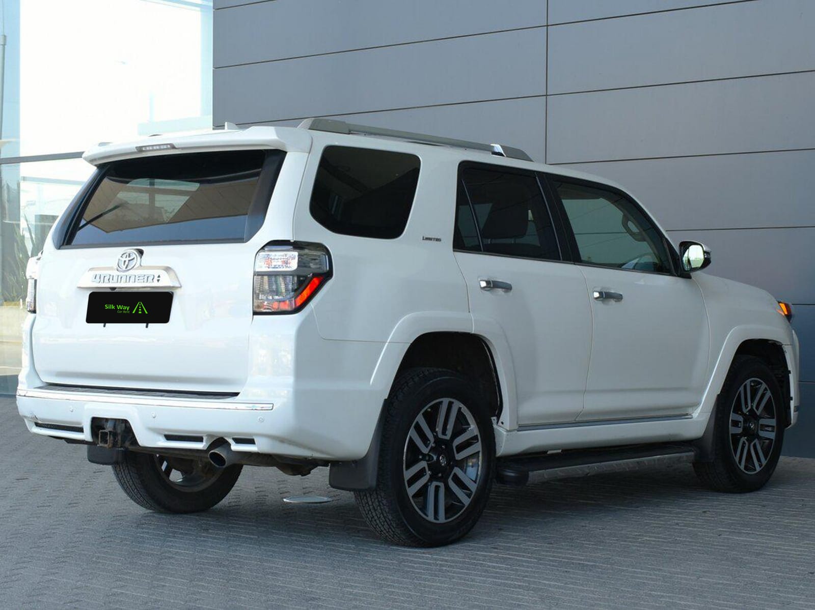 Toyota 4Runner — фото 3