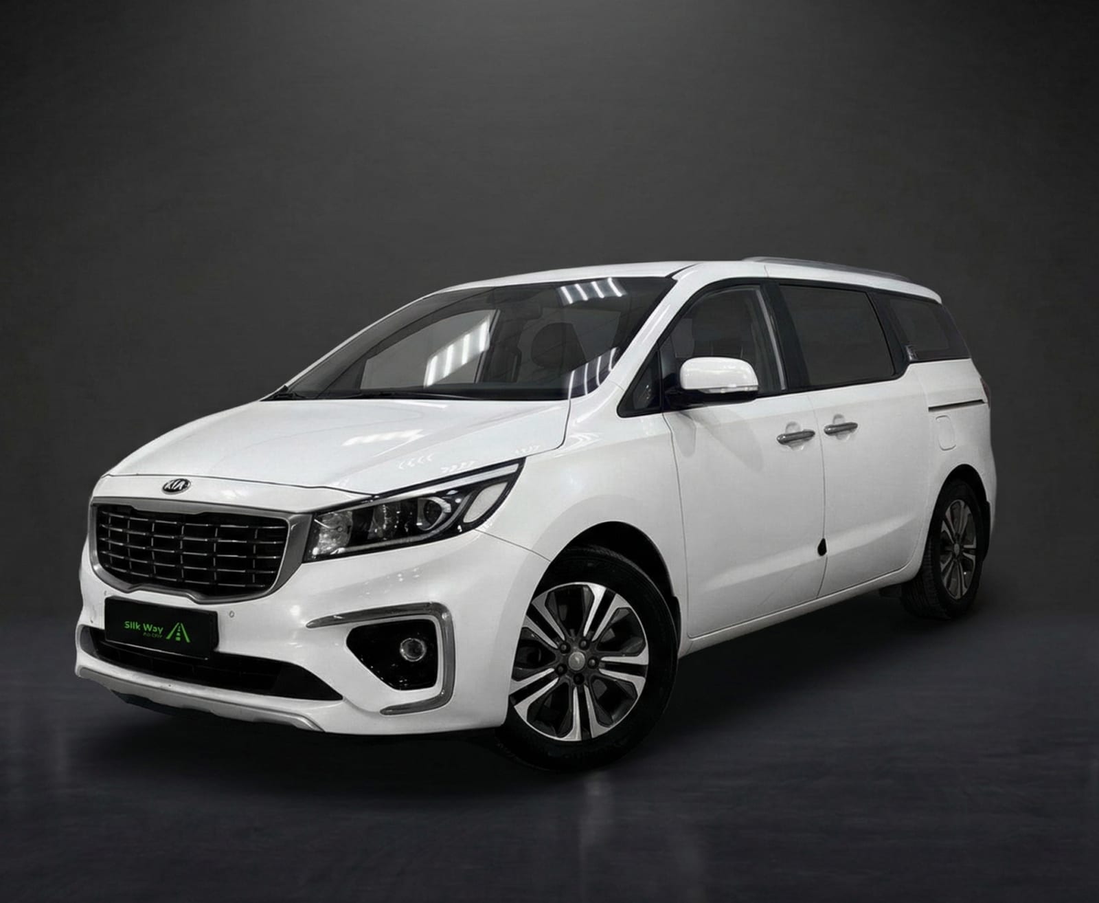 Kia Carnival — аренда от 6090 сом/сутки