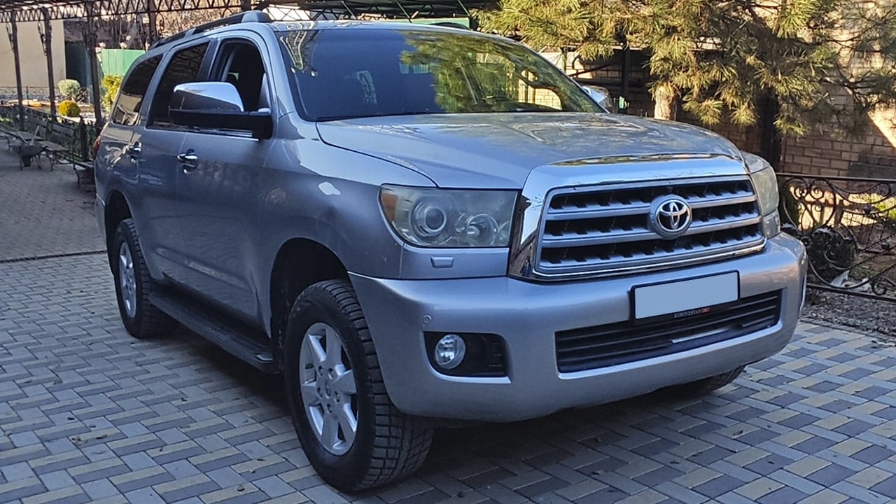 Toyota Sequoia 2008 — фото 4