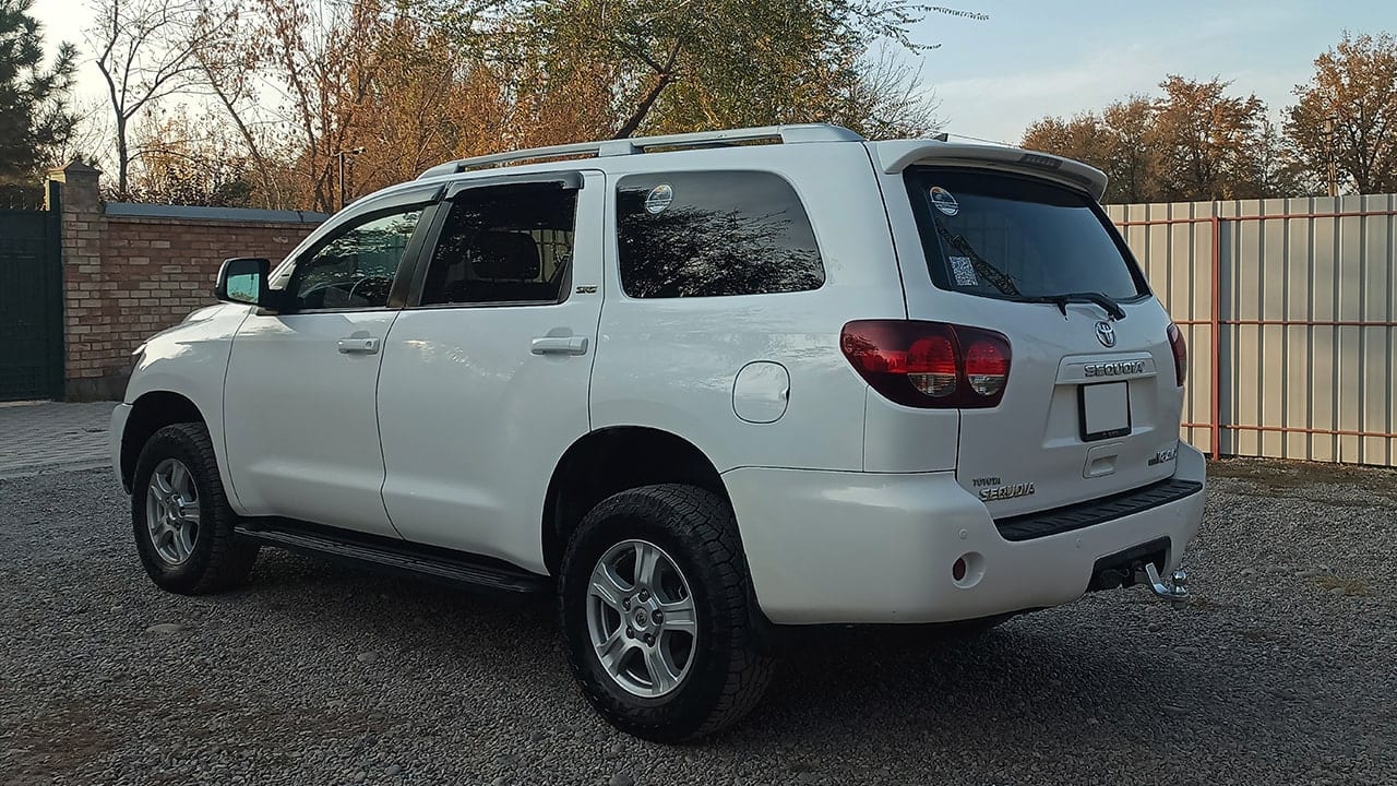 Toyota Sequoia 2018 — фото 3