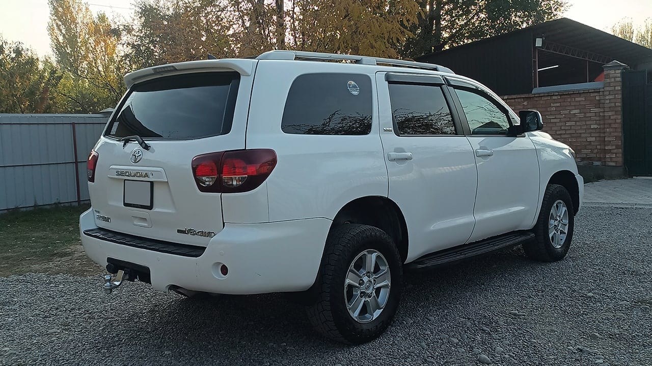 Toyota Sequoia 2018 — фото 4
