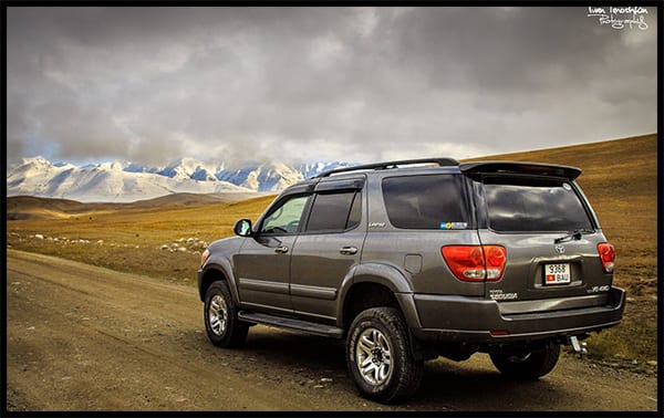 Toyota Sequoia — фото 3