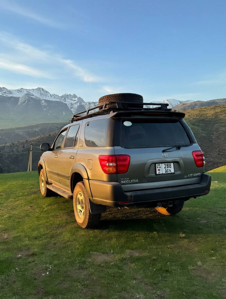 Toyota Sequoia 2001 — аренда, от 9570 сом/сутки