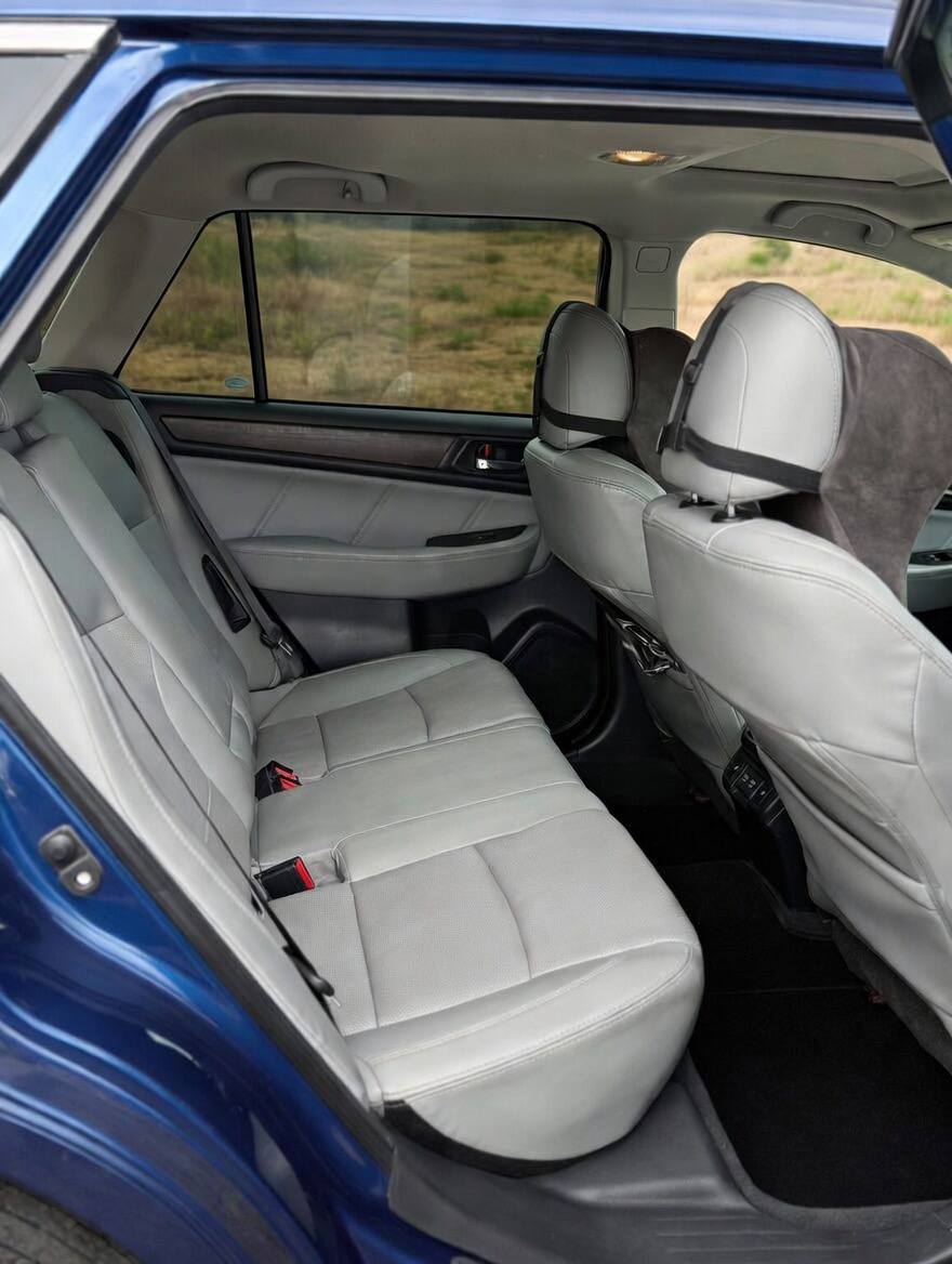 Subaru Outback 2018 — фото 2