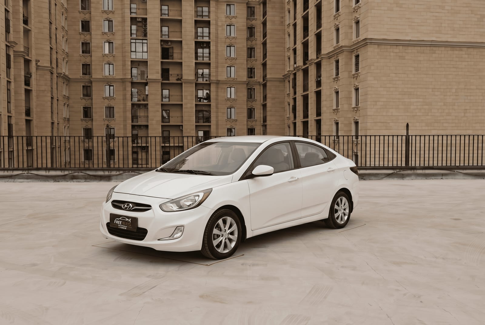 Hyundai Accent — фото 2