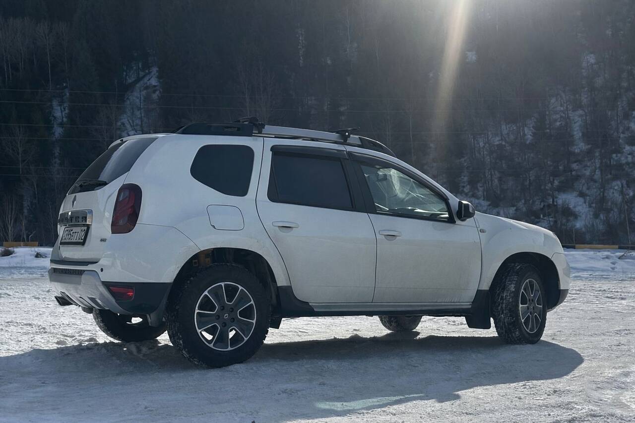 Renault Duster — фото 3