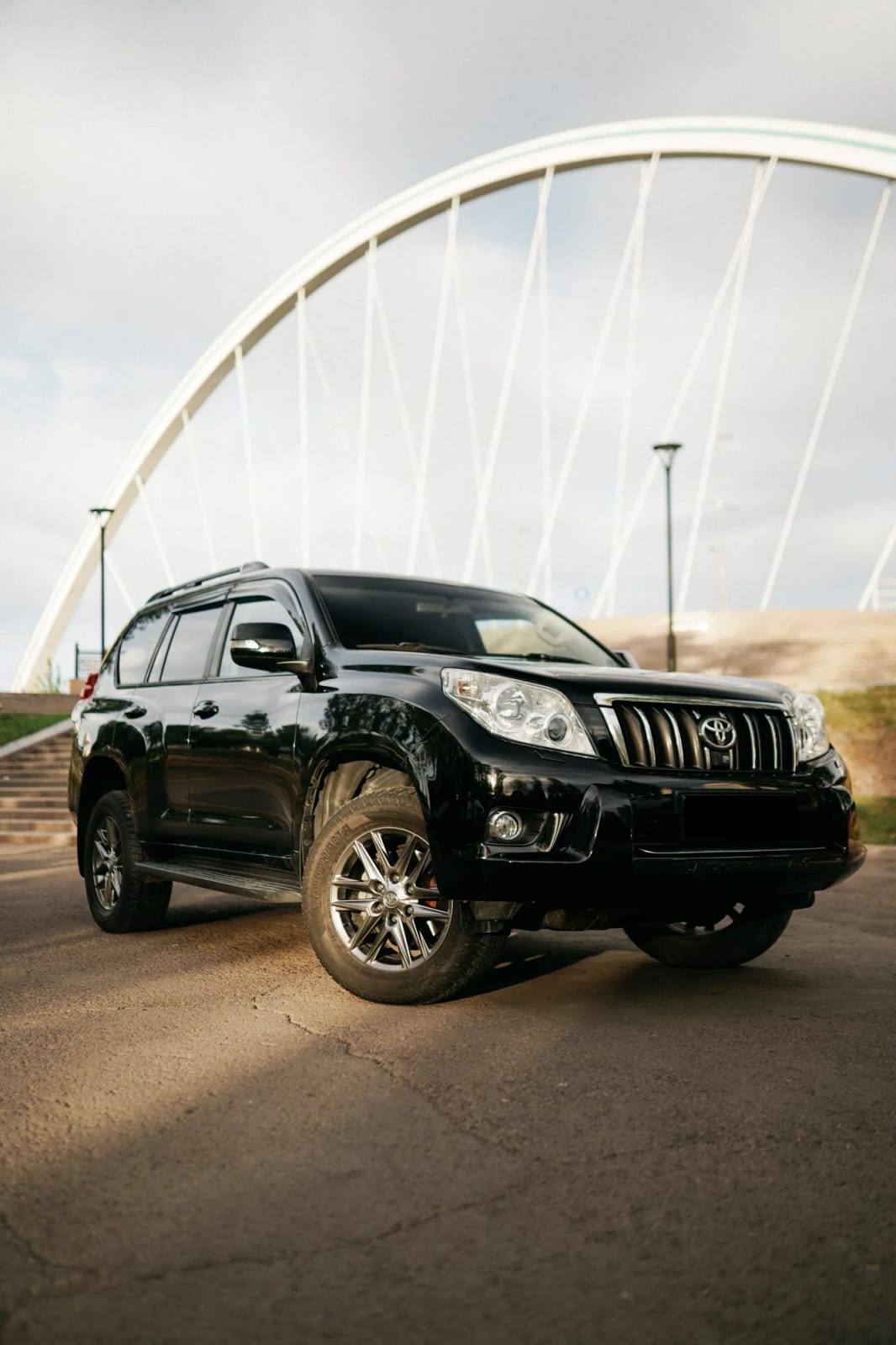 Toyota Land Cruiser Prado — аренда от 50000 ₸/сутки