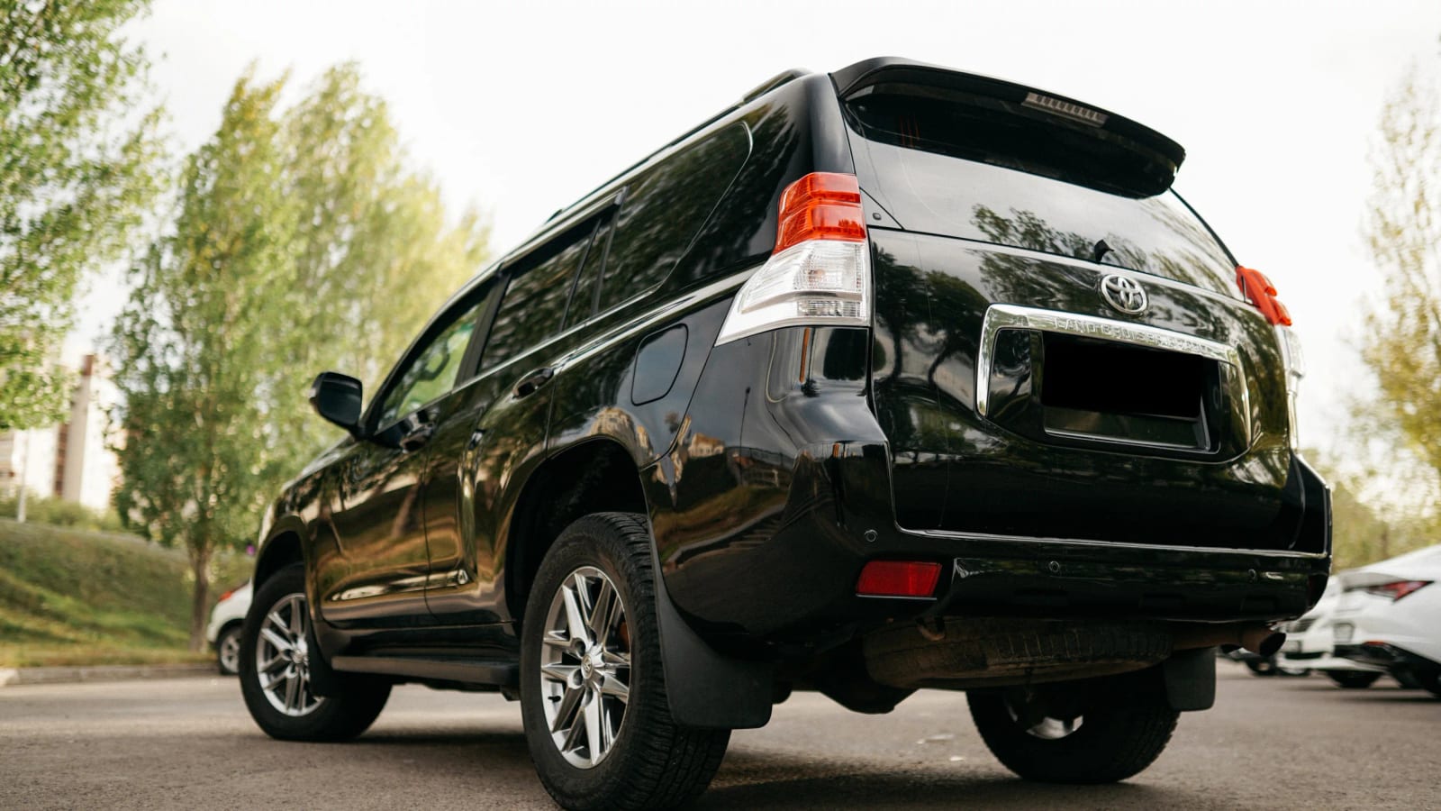 Toyota Land Cruiser Prado — фото 2