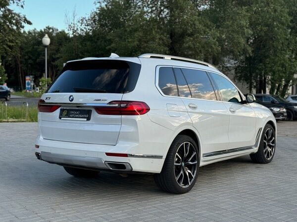 BMW X7 2021 — фото 2