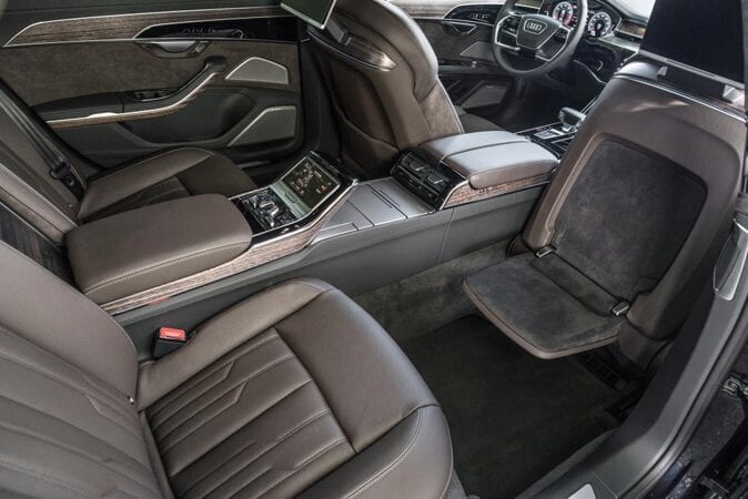 Audi A8 D5 2020 — фото 3