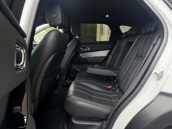 Land Rover Range Rover Velar R-Dynamic 4WD 2021 — фото 4