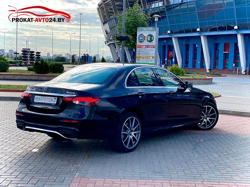 Mercedes-Benz E-Class W213 220 d 4MATIC 2021 — фото 3