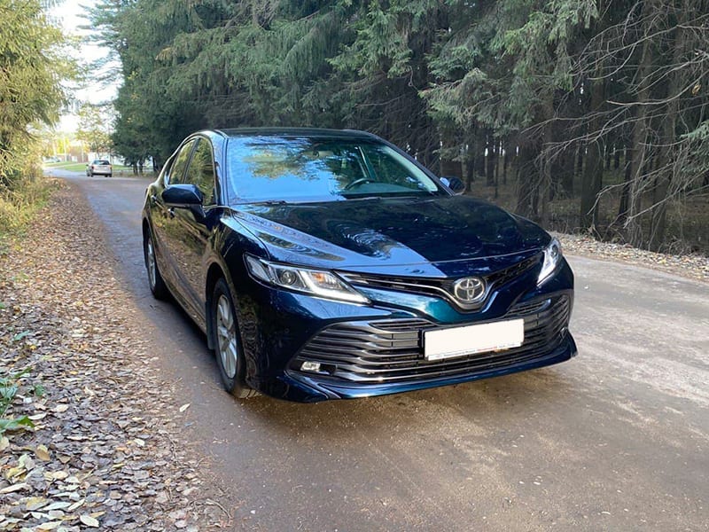Toyota Camry 2018 — фото 4