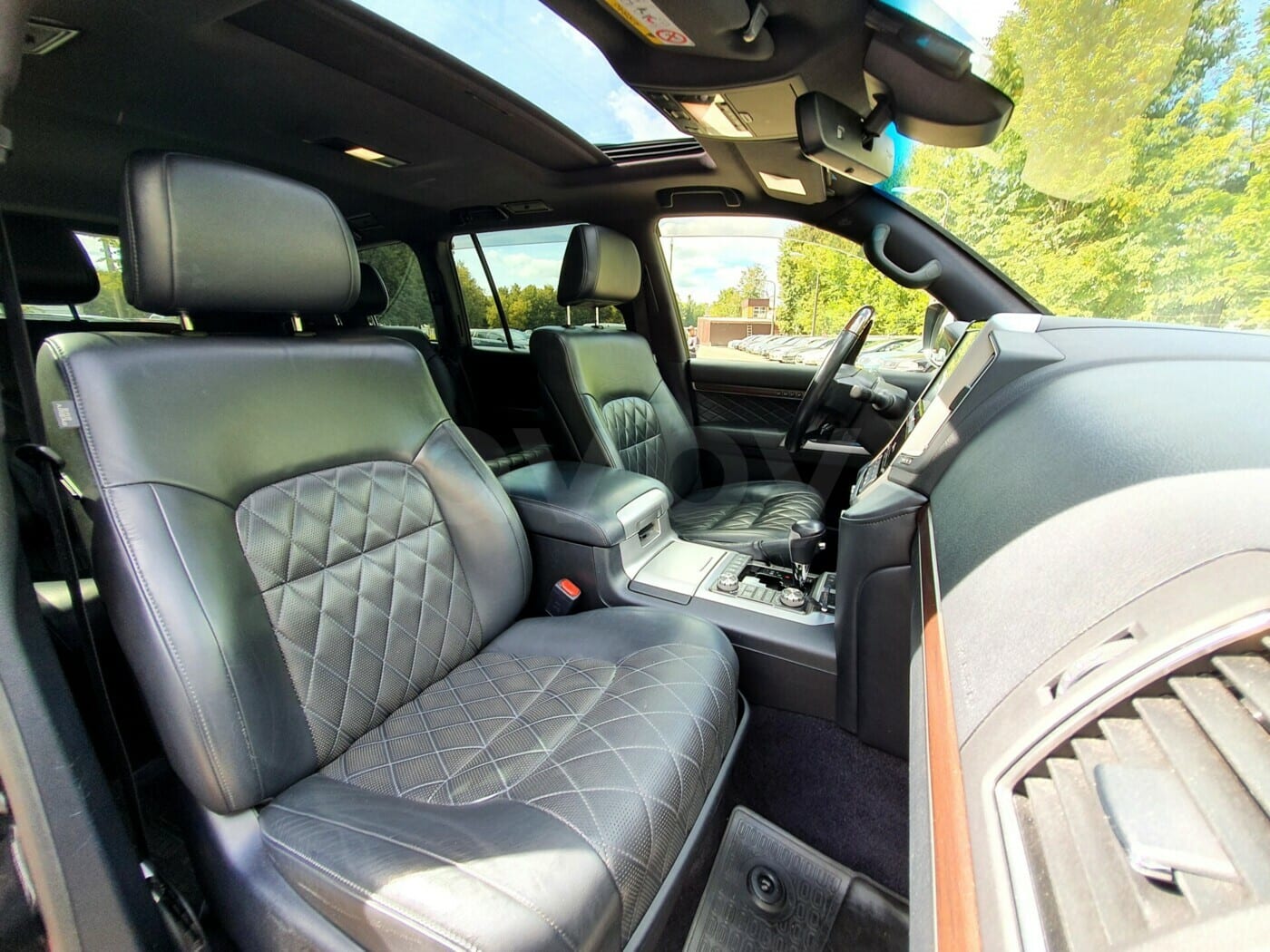 Toyota Land Cruiser J200 2017 — фото 3