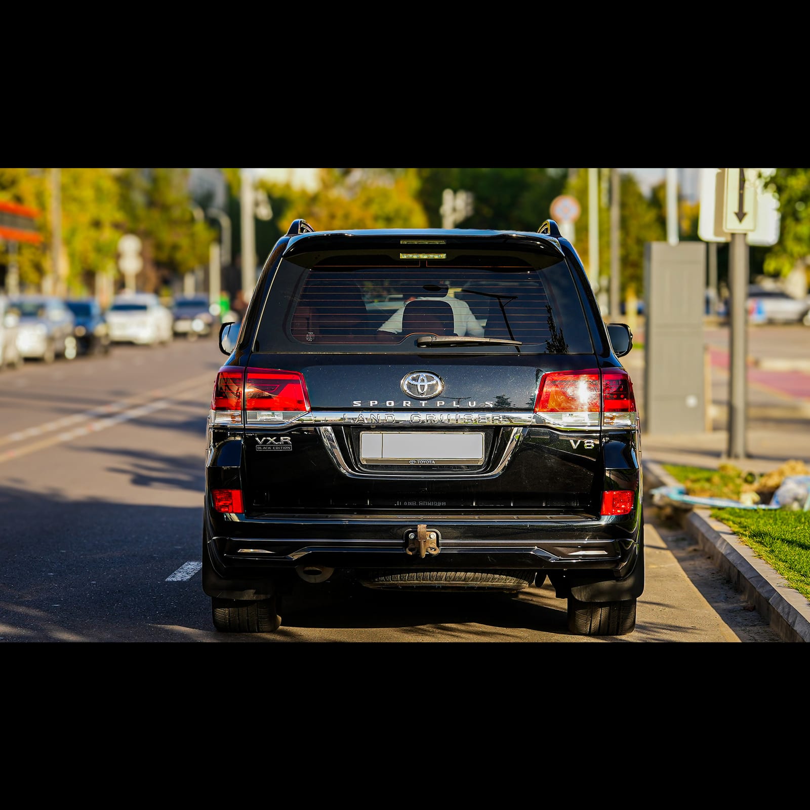 Toyota Land Cruiser 200 — фото 4