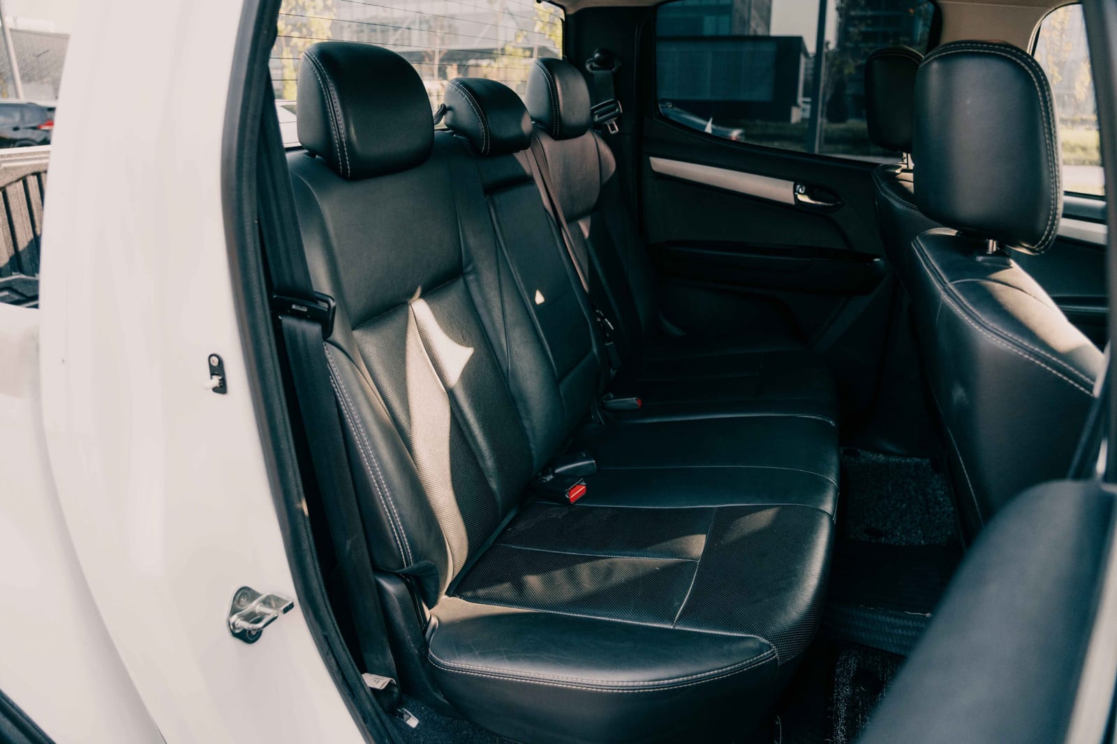 Isuzu D-Max Irbis — фото 4