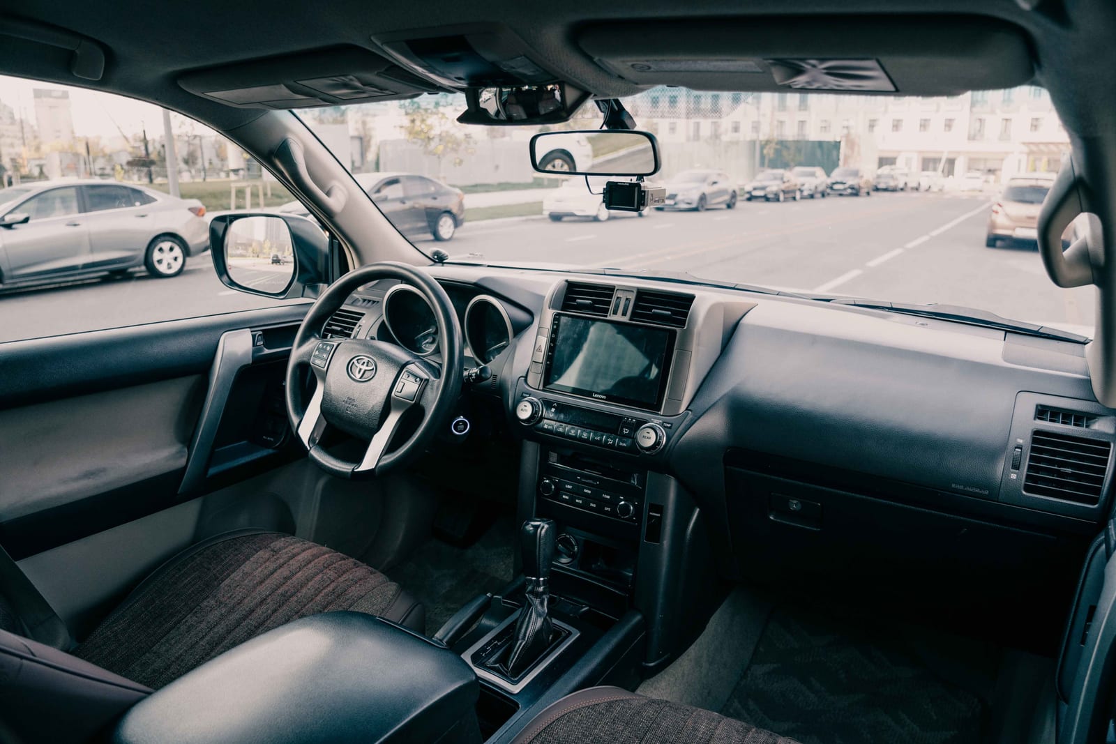 Toyota Land Cruiser Prado 150 — фото 3