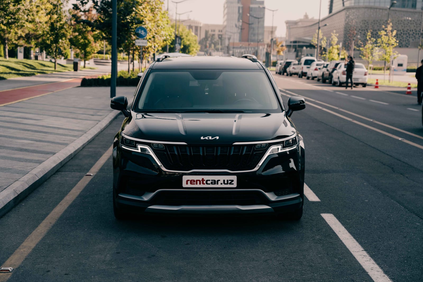 Kia Carnival G03I — аренда от 1600000 сум/сутки