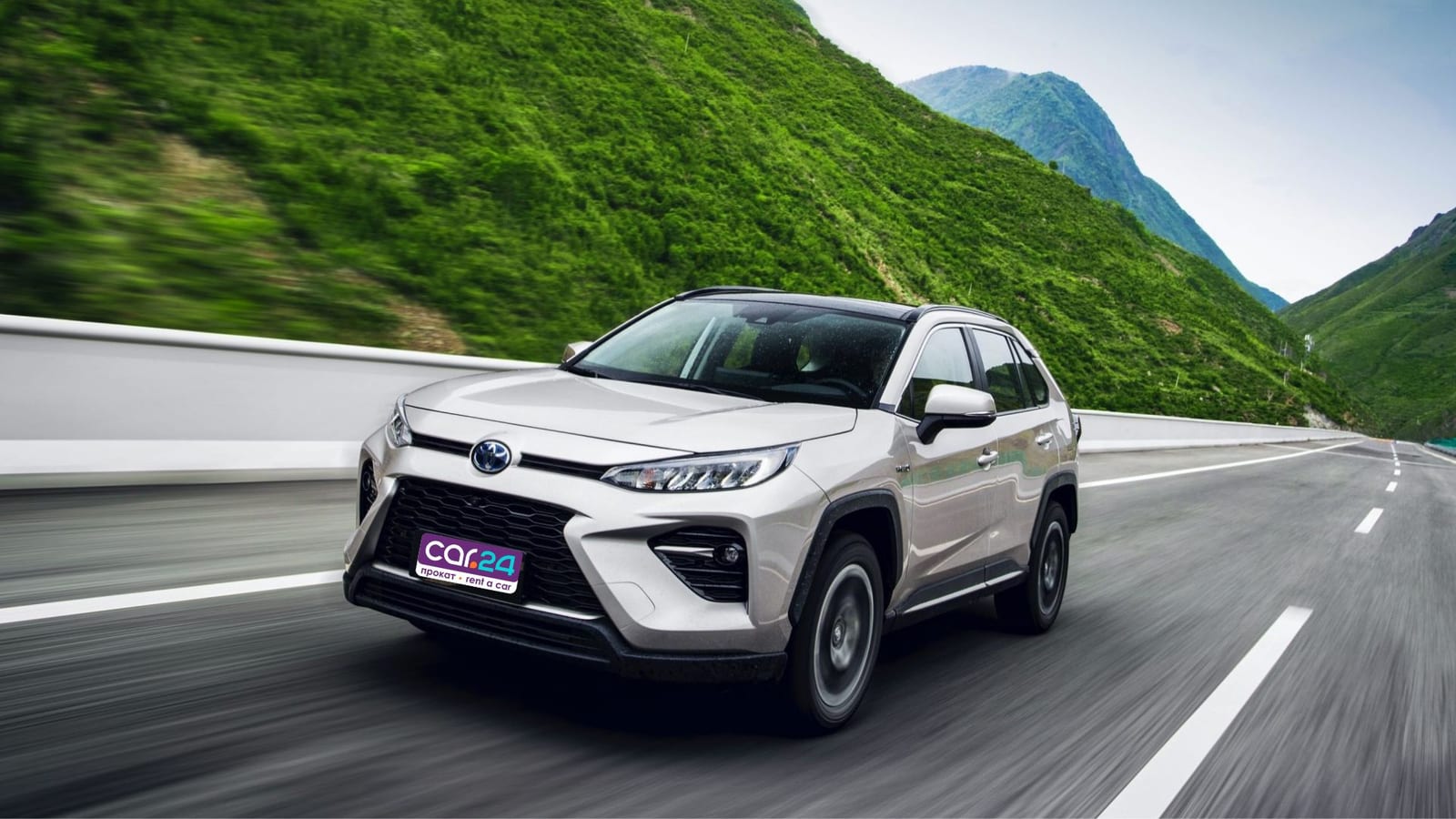 Toyota Wildlander 4WD 2023 — аренда от 1000000 сум/сутки