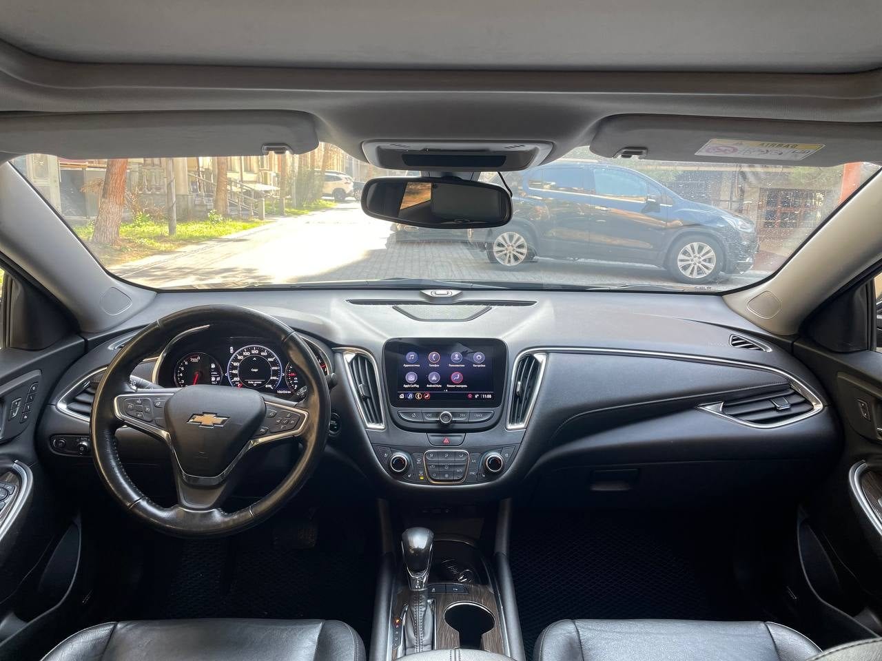 Chevrolet Malibu II Premier — аренда от 900000 сум/сутки