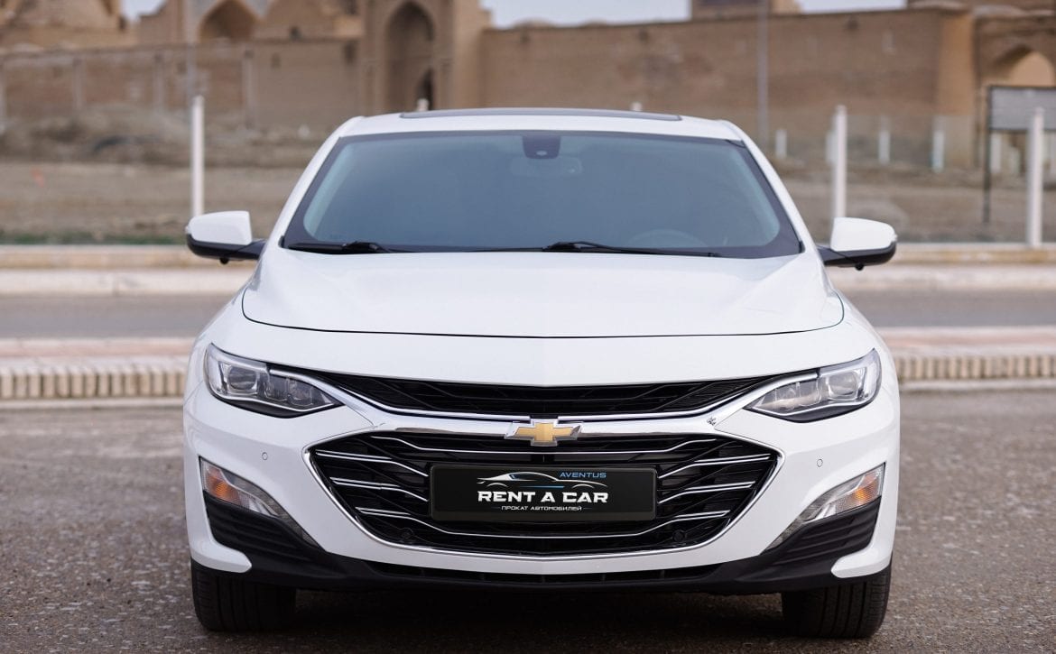 Chevrolet Malibu Premier — аренда от 900000 сум/сутки