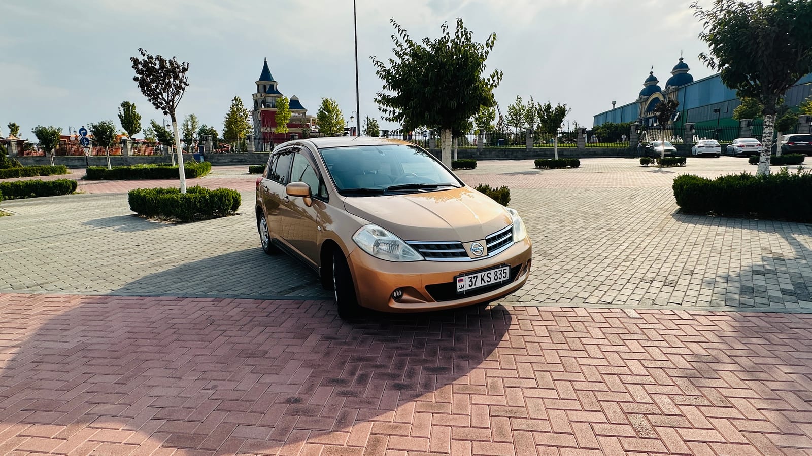 Nissan Tiida — фото 3