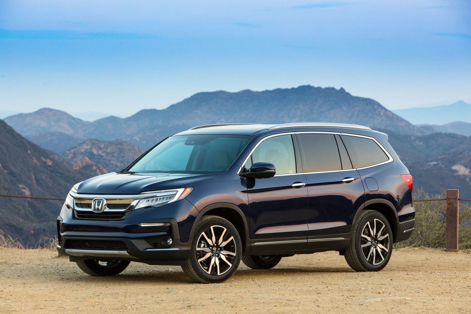 Honda Pilot — аренда от 43000 ֏/сутки